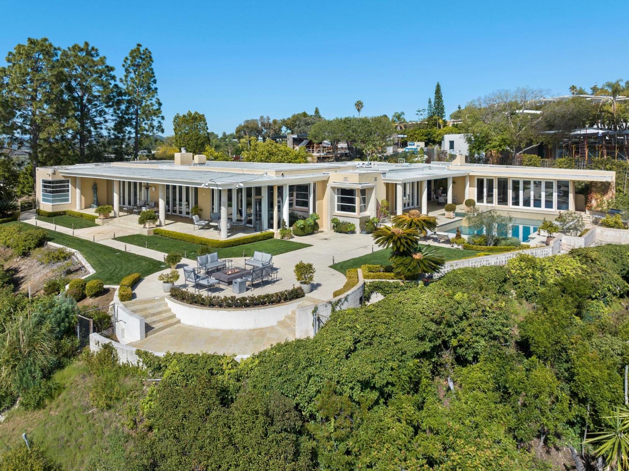 Trousdale Grand Villa - Los Angeles — Photos 1